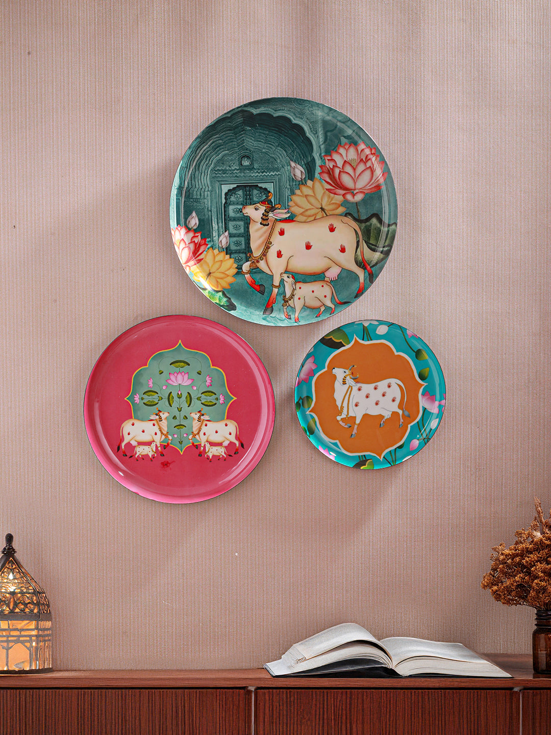 Graceful Pichwai Cow Decor Plate