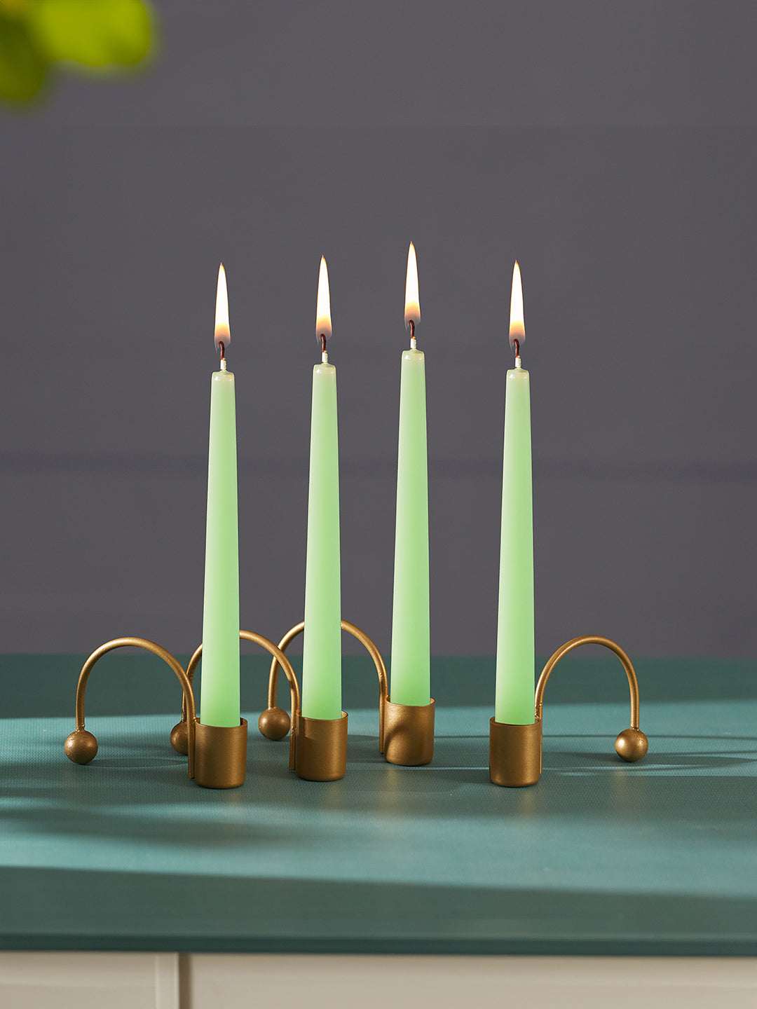 Aura Lights Tea Light candle holder-Set of 4, Golden