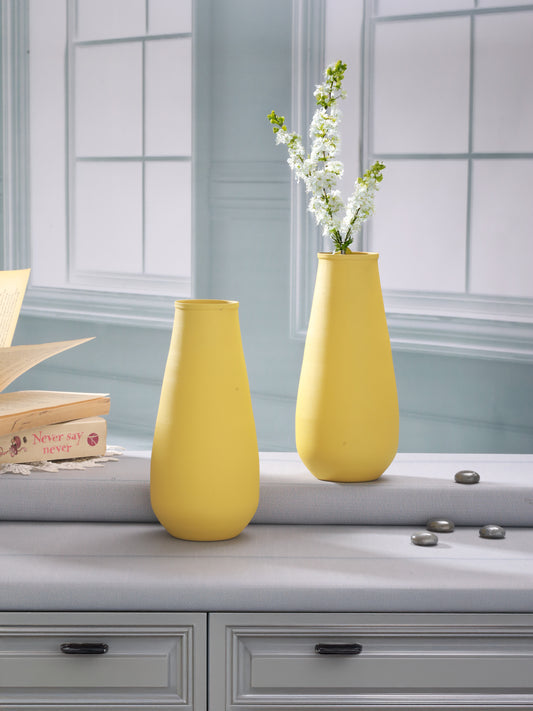 Areitha Metal Vase (Yellow) - Set Of Two