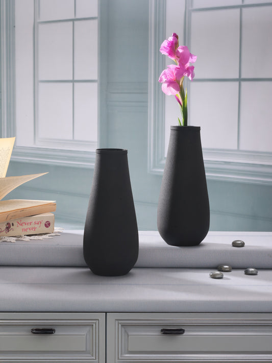 Areitha Metal Vase