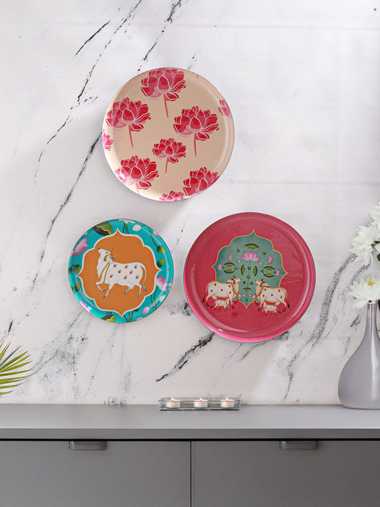 Ethereal Cow & Lotus Décor Plate
