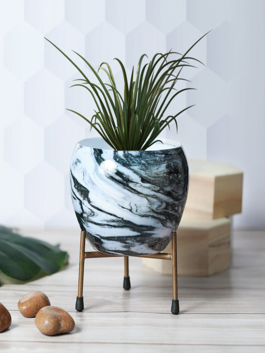 Aniya Handcrafted Planter With Stand