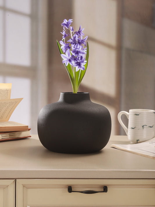Verda Metal Vase